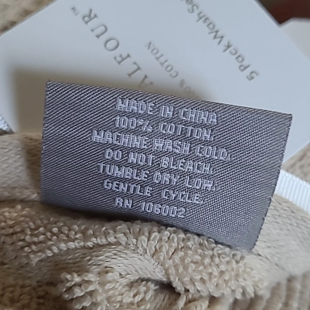 Hotel Balfour Washcloth Set